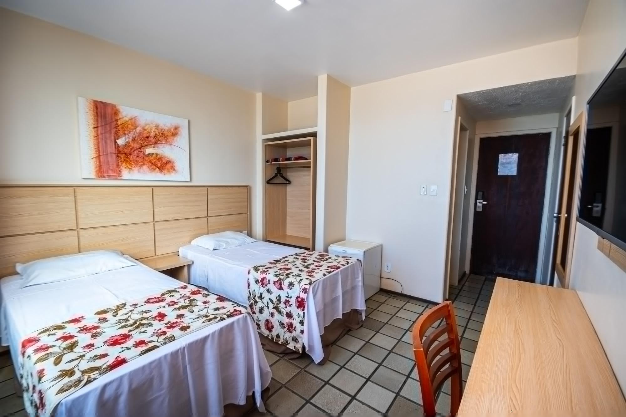 Hotel Dan Inn Express Salvador By Nacional Inn Buitenkant foto
