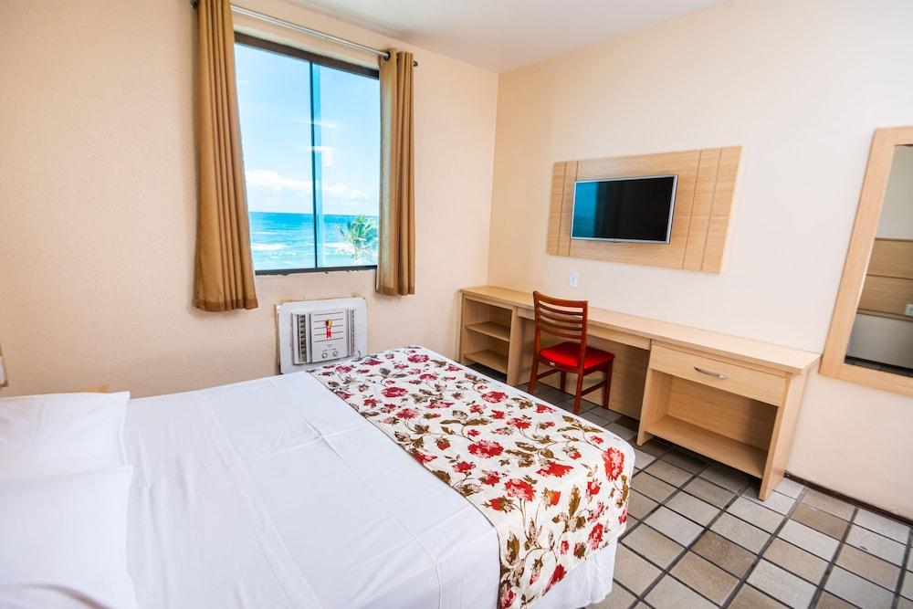 Hotel Dan Inn Express Salvador By Nacional Inn Buitenkant foto