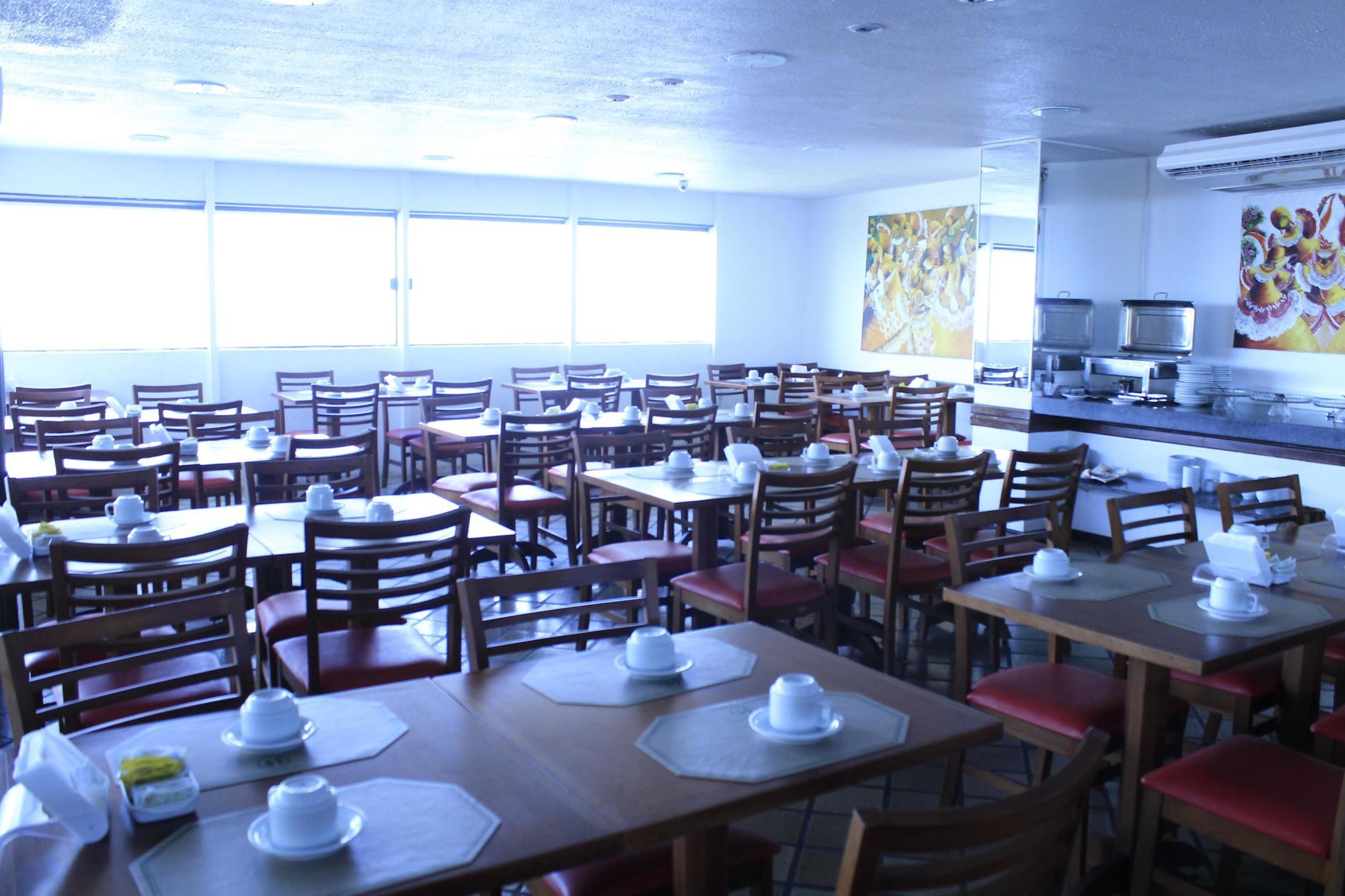 Hotel Dan Inn Express Salvador By Nacional Inn Buitenkant foto